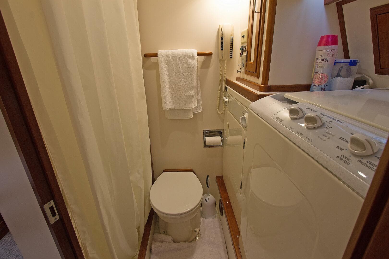 2004 Dettling Express Cruiser — photo 14