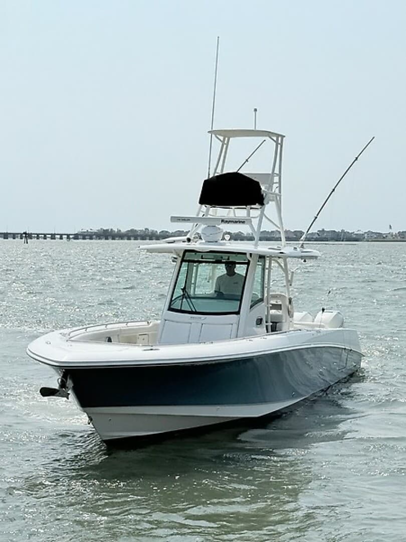 2014 Boston Whaler 350 Outrage