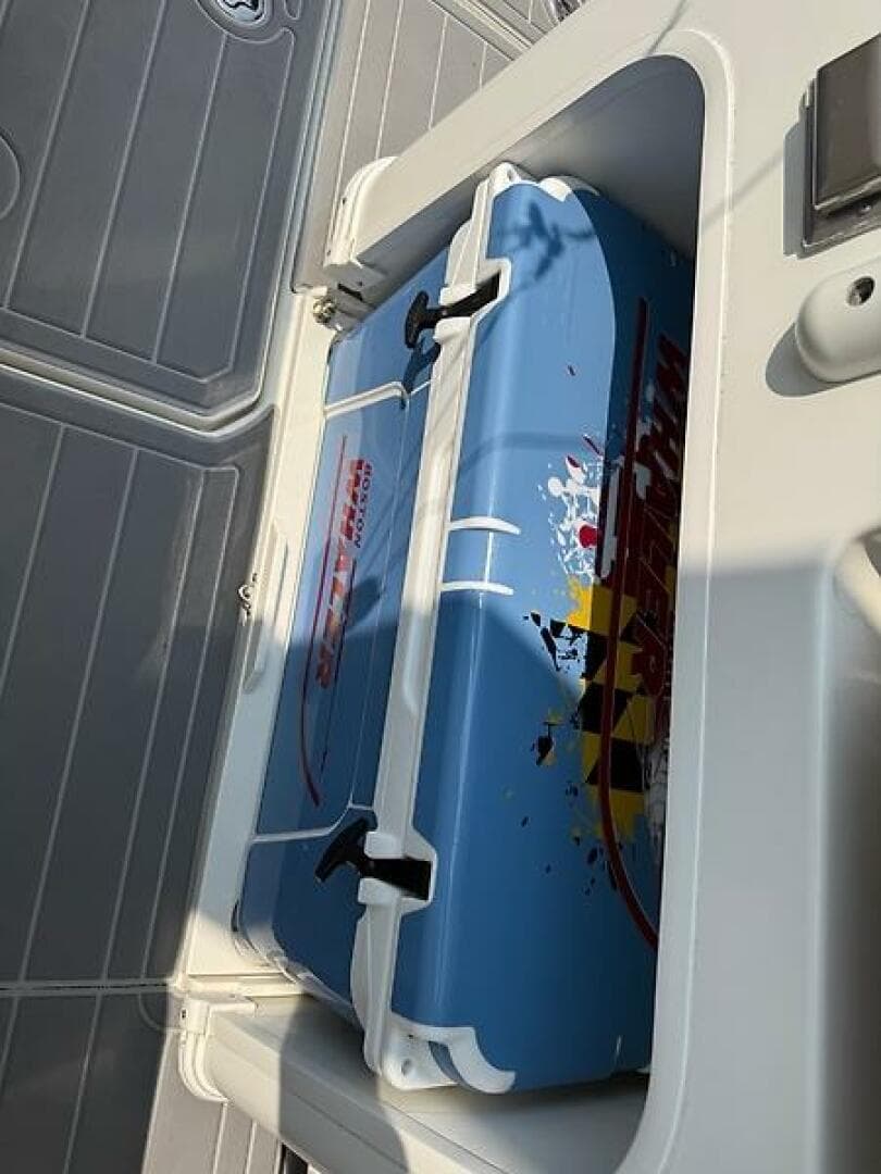2014 Boston Whaler 350 Outrage — photo 58