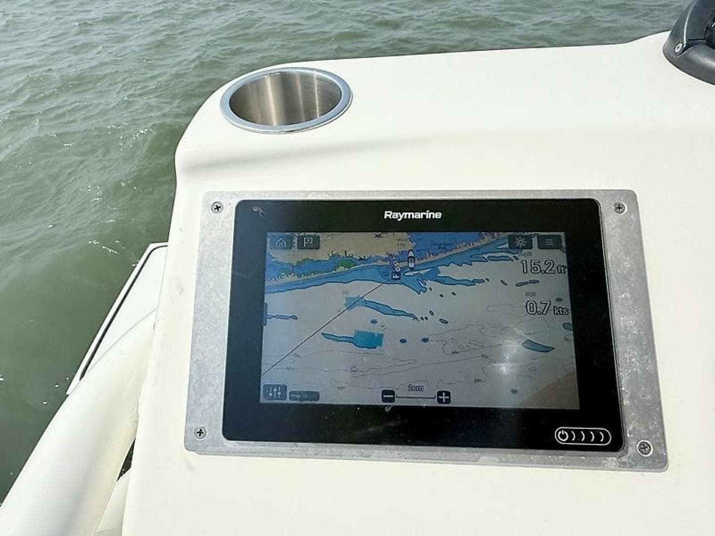 2014 Boston Whaler 350 Outrage — photo 39
