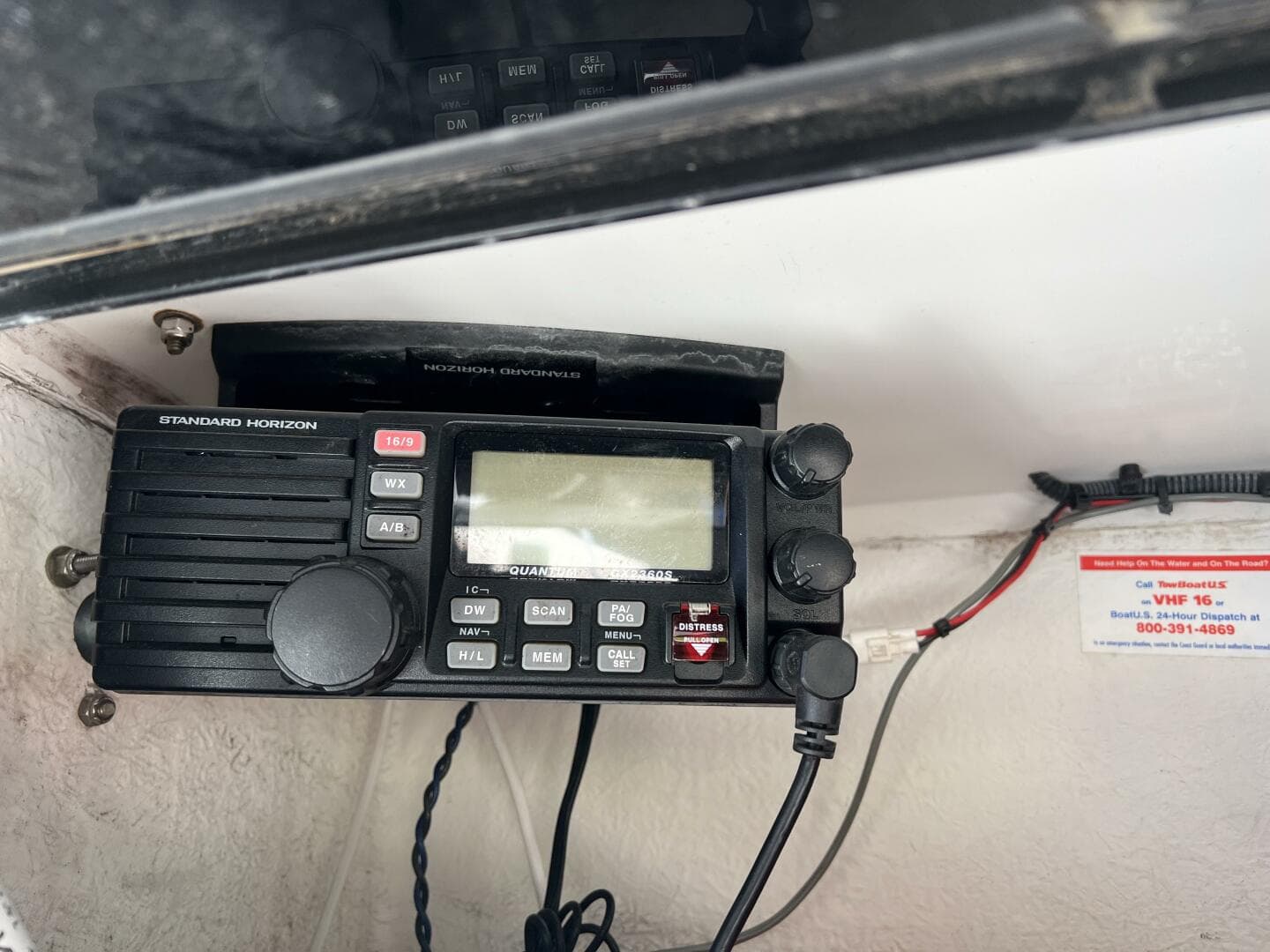 2004 Robalo R 260 — photo 12