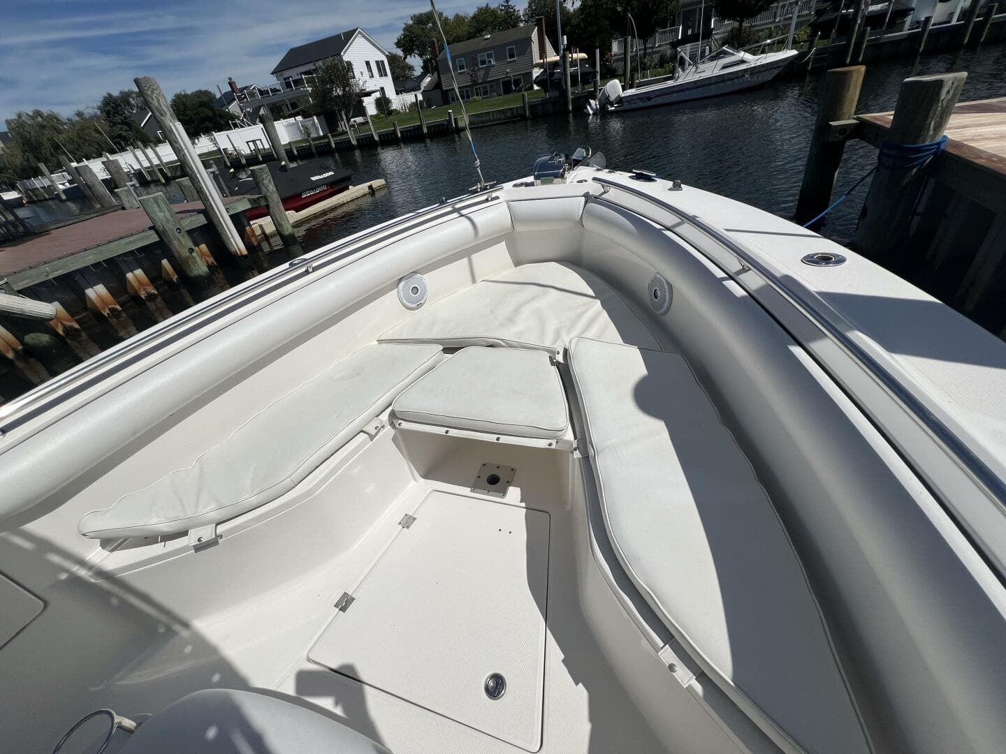 2004 Robalo R 260 — photo 6