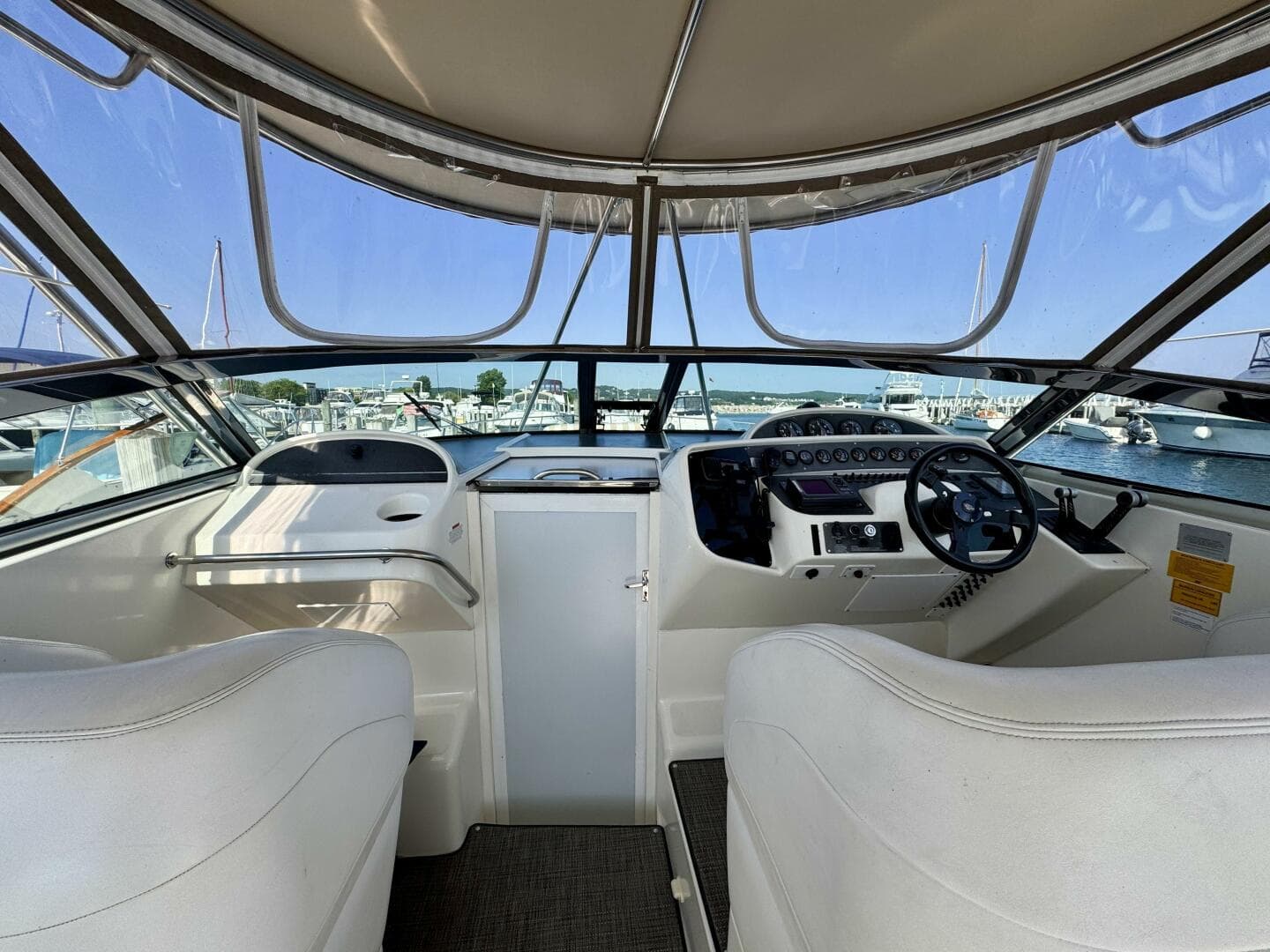 1996 Wellcraft 45 Excalibur — photo 14