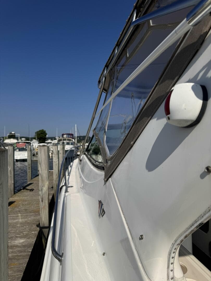 1996 Wellcraft 45 Excalibur — photo 13