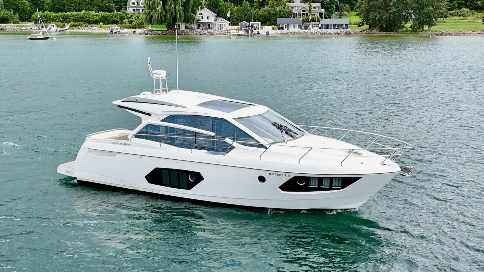 2016 Absolute 45 Sport Yacht — photo 2