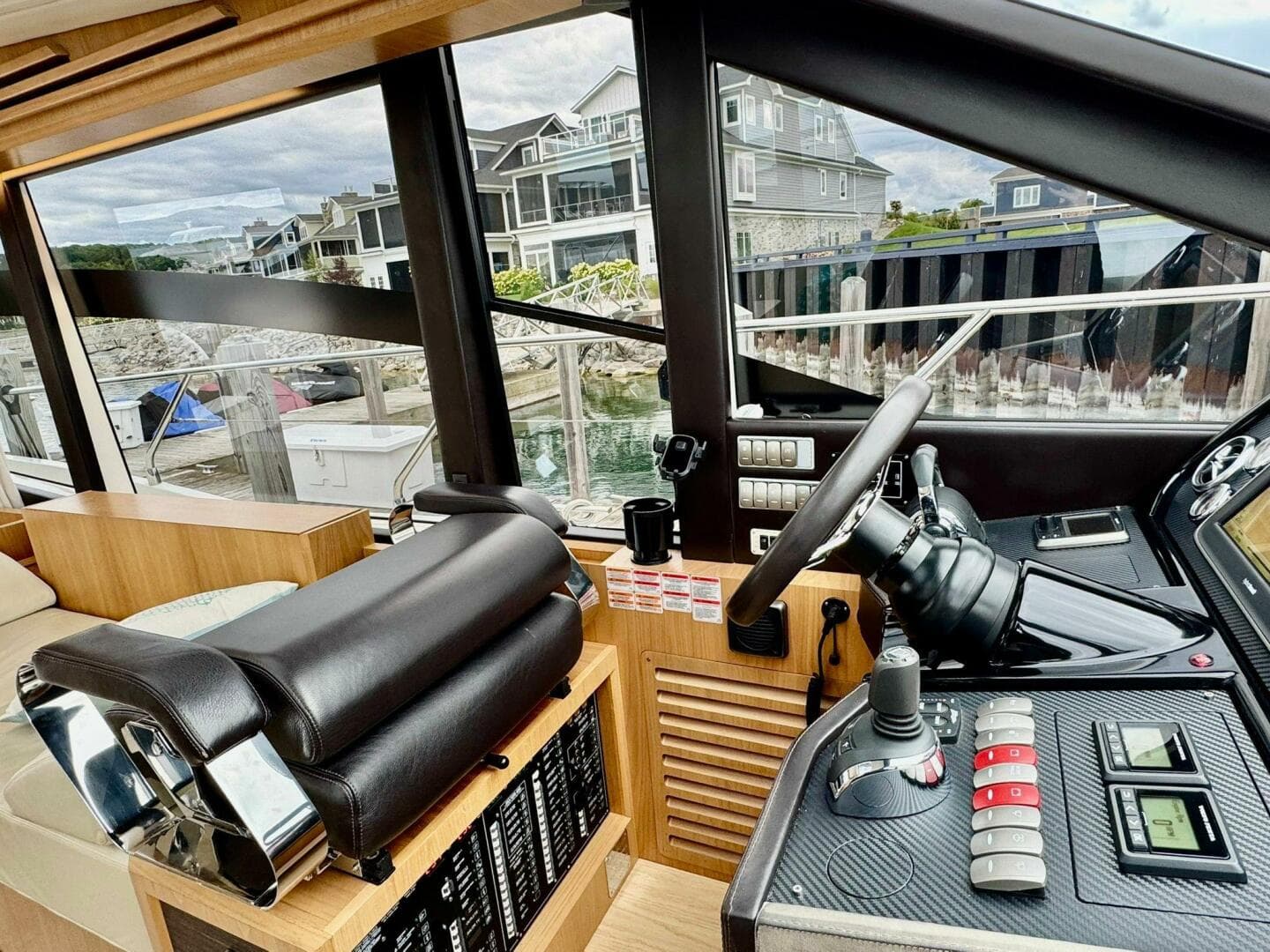 2016 Absolute 45 Sport Yacht — photo 53