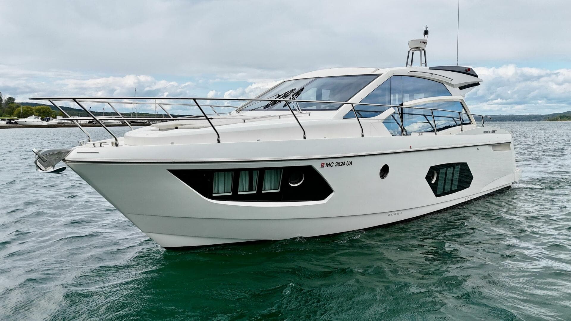 2016 Absolute 45 Sport Yacht — photo 12