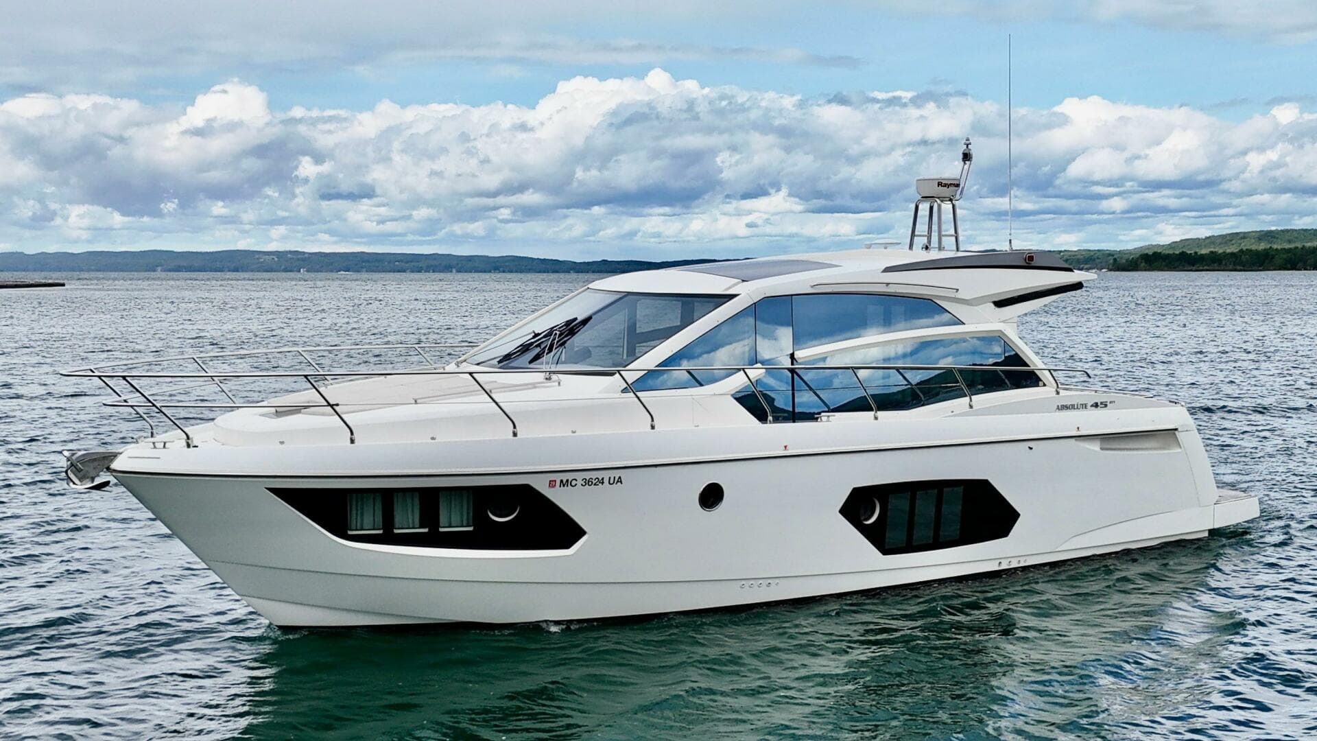 2016 Absolute 45 Sport Yacht — photo 1