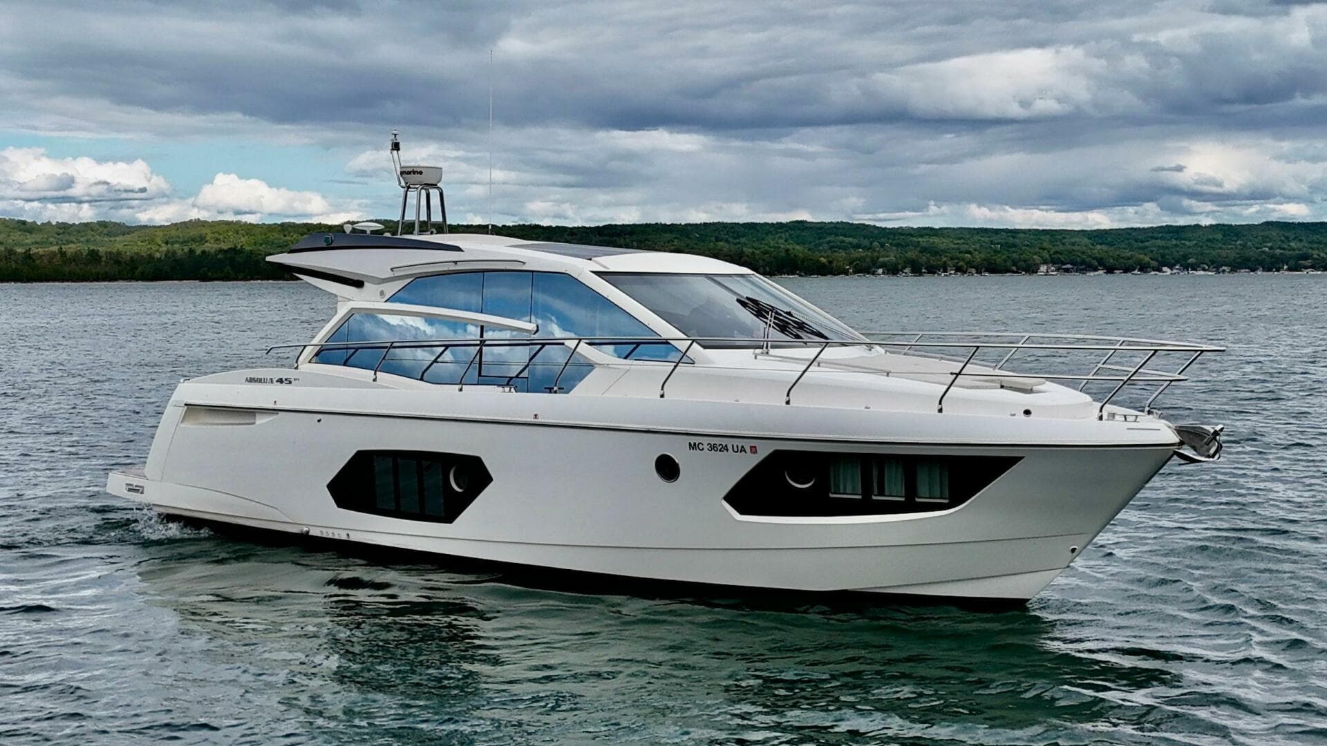 2016 Absolute 45 Sport Yacht — photo 6