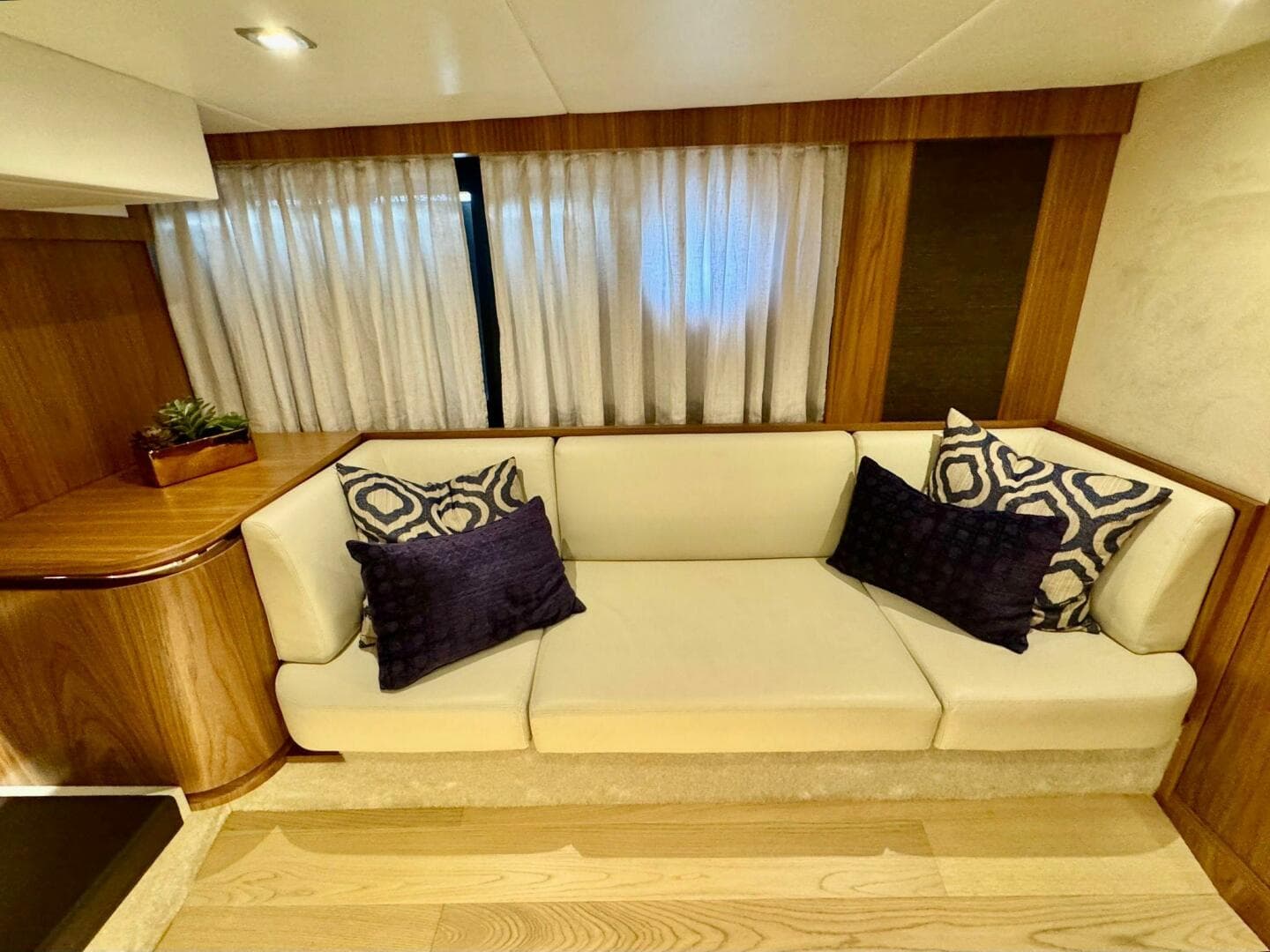 2016 Absolute 45 Sport Yacht — photo 83