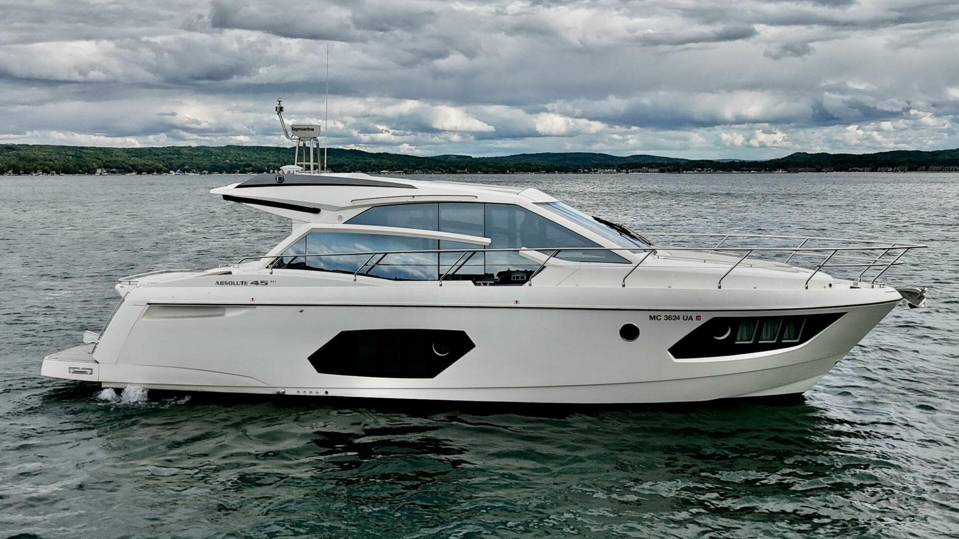 2016 Absolute 45 Sport Yacht — photo 7