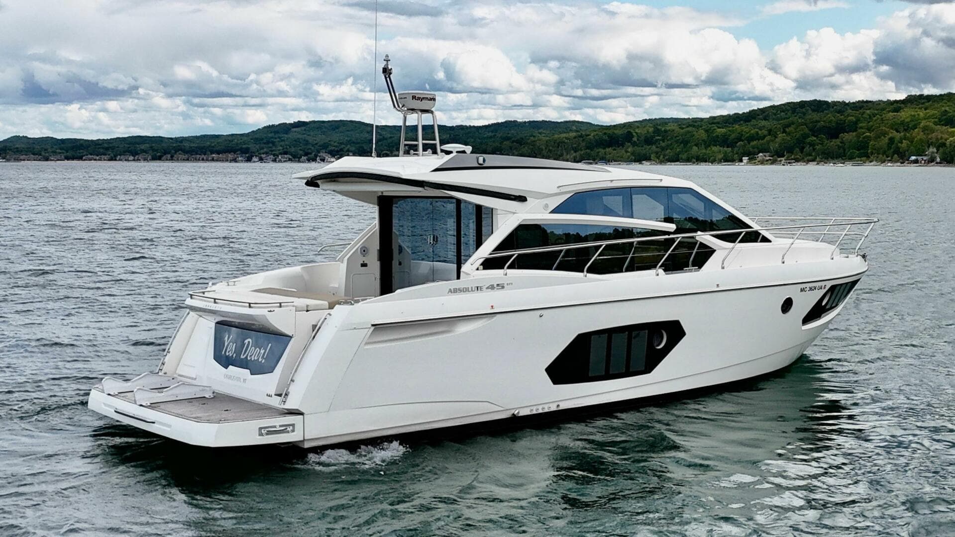 2016 Absolute 45 Sport Yacht — photo 17