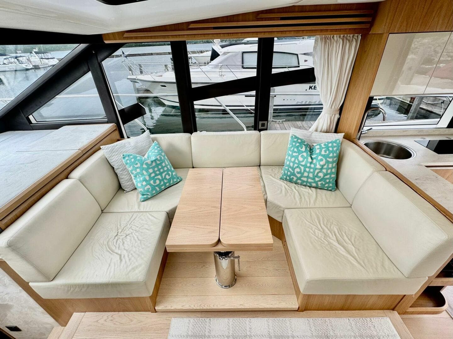 2016 Absolute 45 Sport Yacht — photo 86