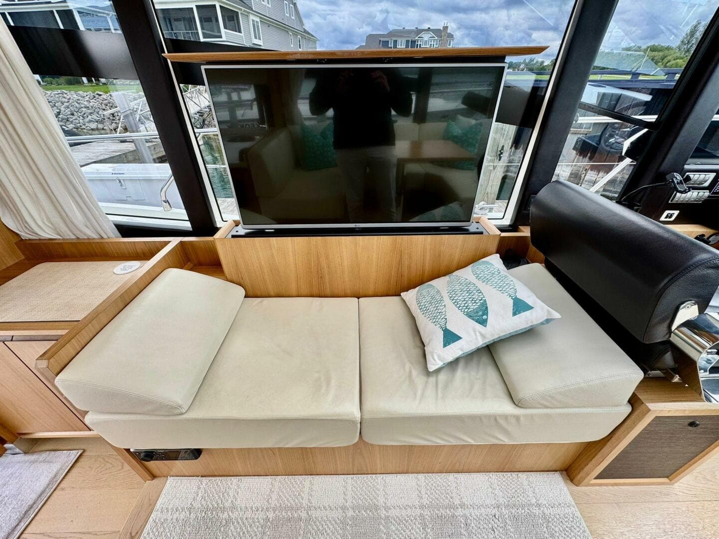2016 Absolute 45 Sport Yacht — photo 47