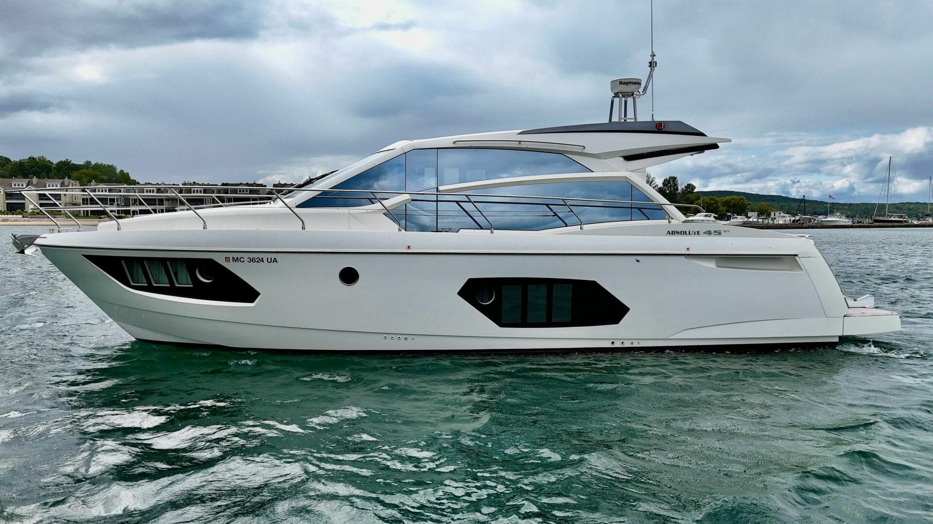 2016 Absolute 45 Sport Yacht — photo 11