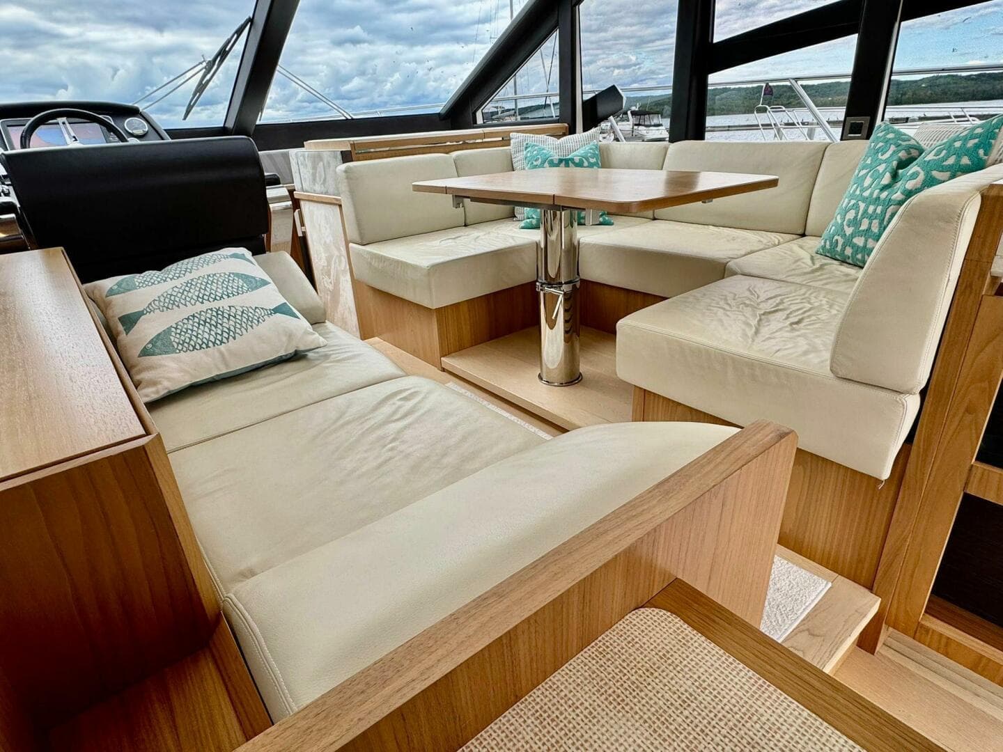 2016 Absolute 45 Sport Yacht — photo 50