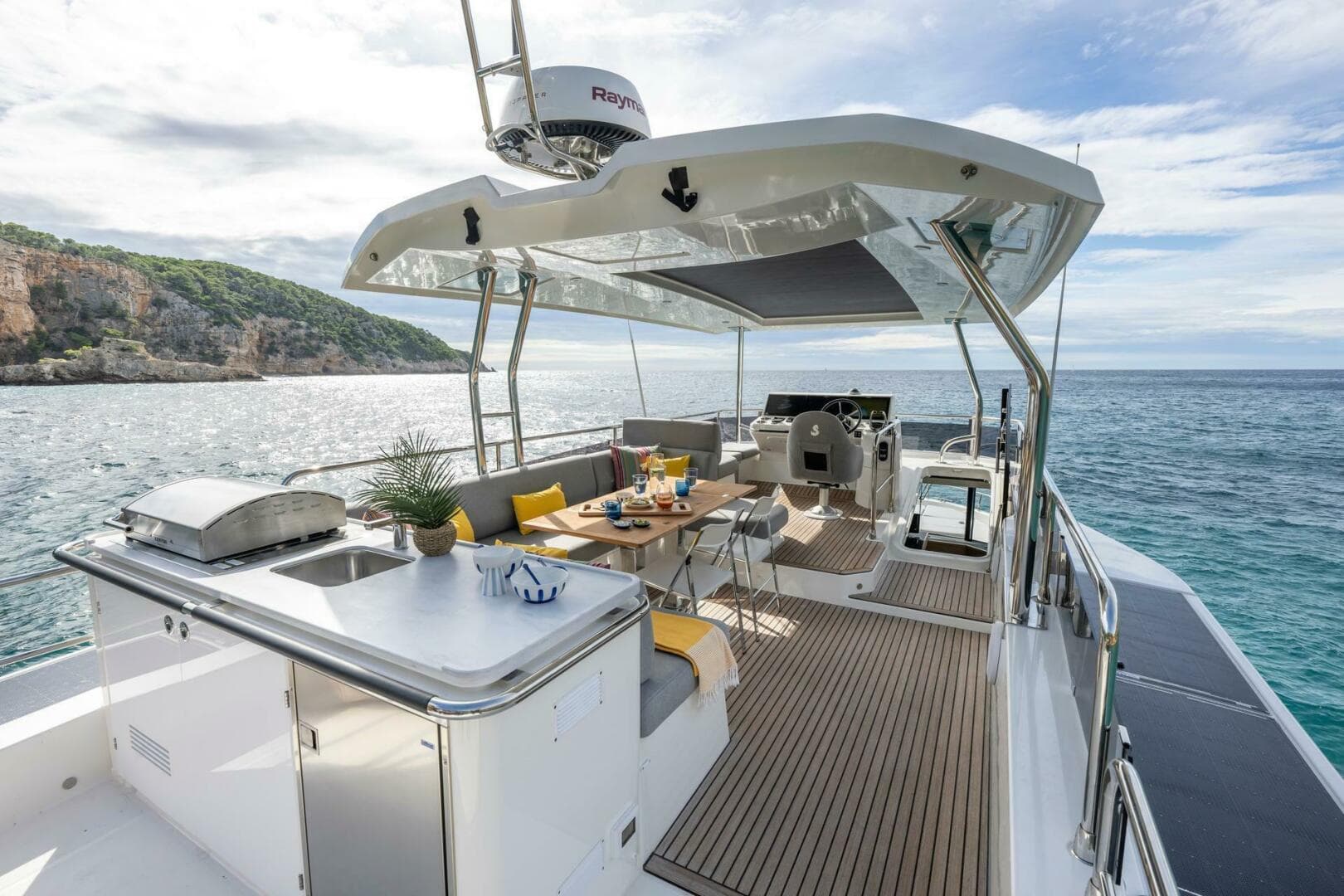 2026 Beneteau Swift Trawler 54 — photo 17