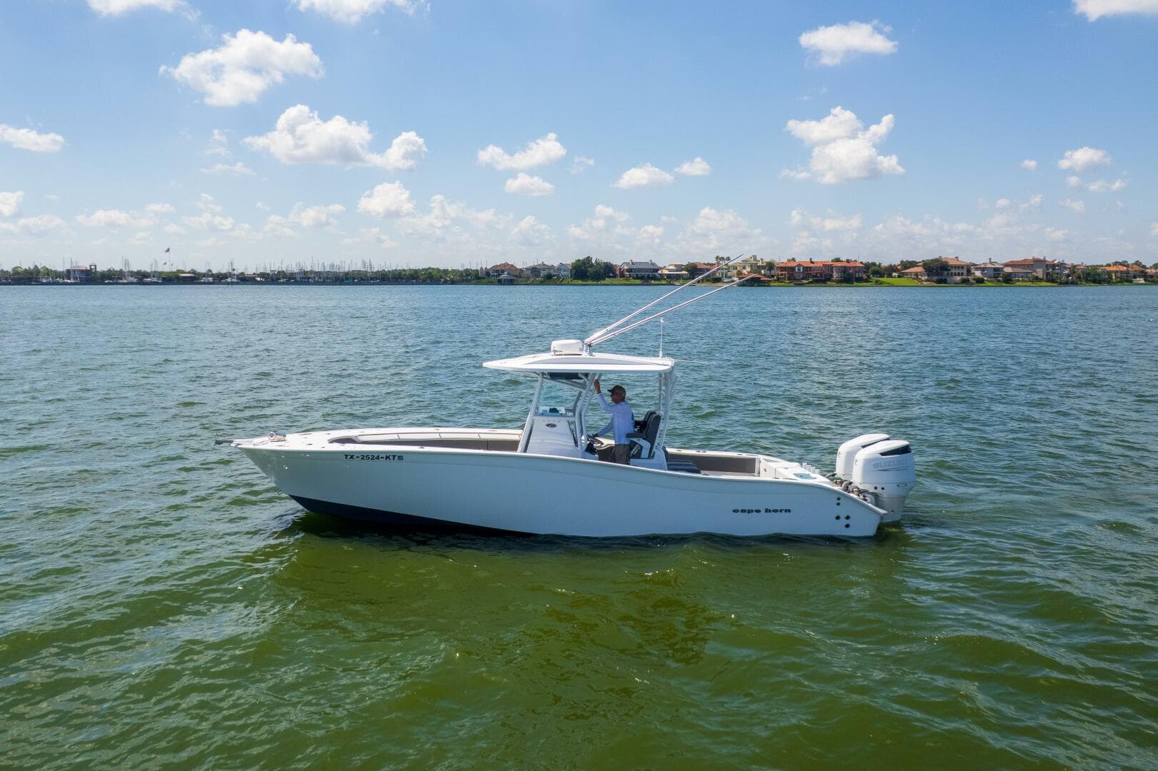 2022 Cape Horn 31 T — photo 21