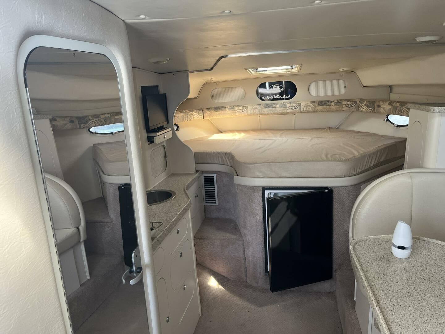 2000 Rinker Fiesta Vee 340 — photo 29