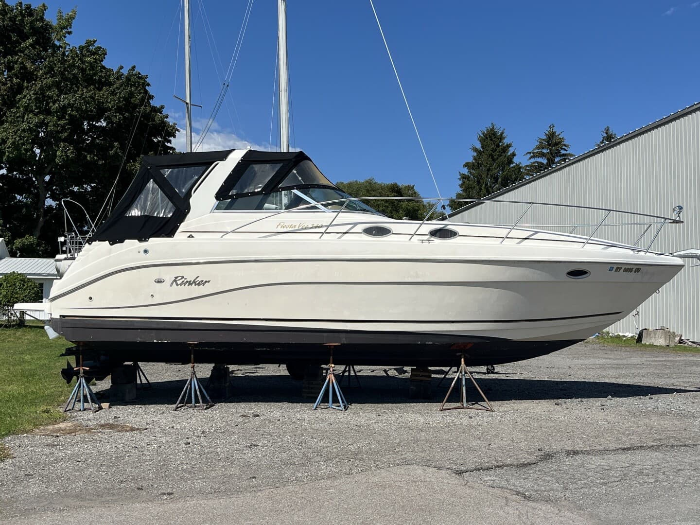 2000 Rinker Fiesta Vee 340 — photo 2