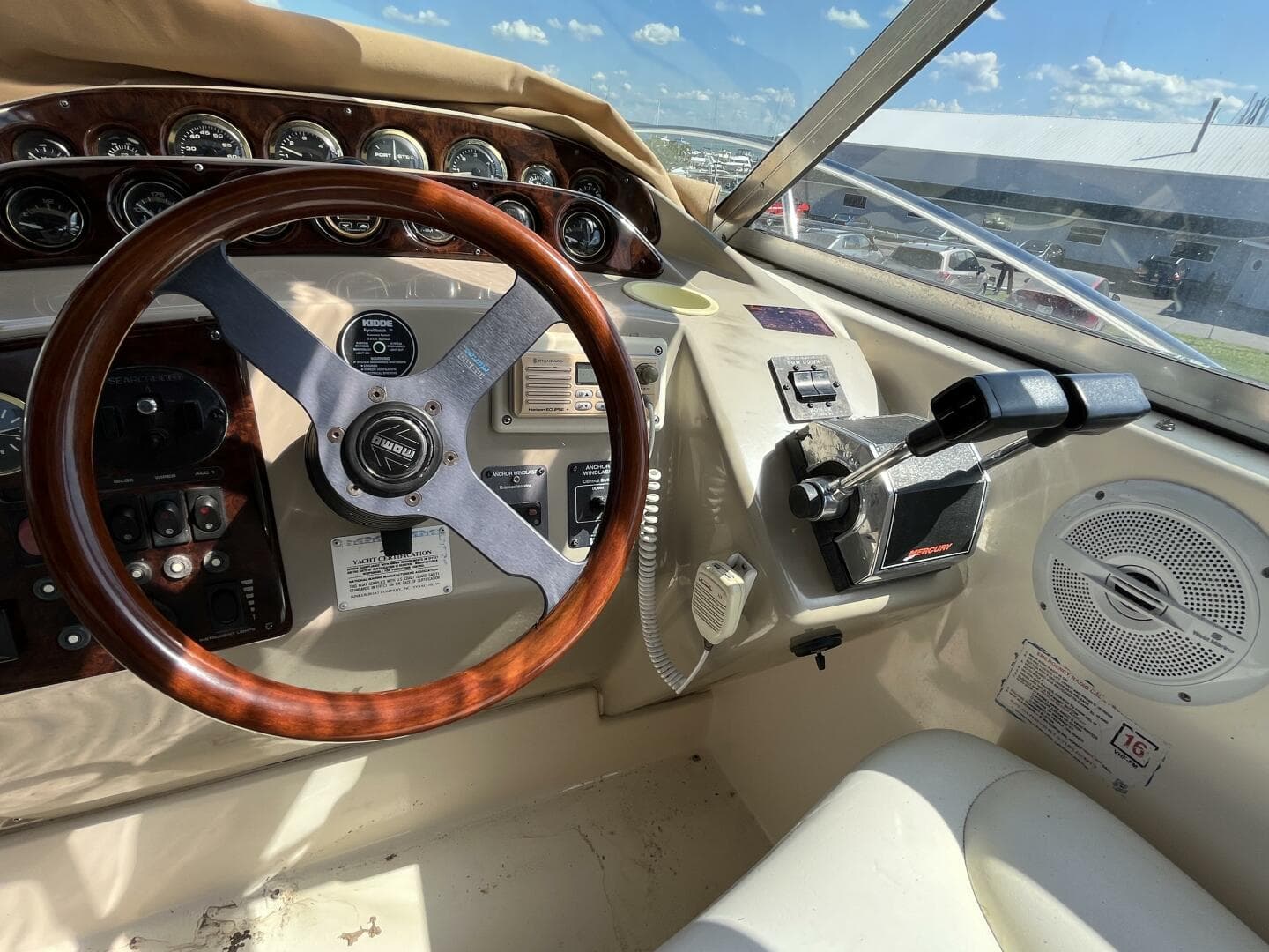 2000 Rinker Fiesta Vee 340 — photo 24