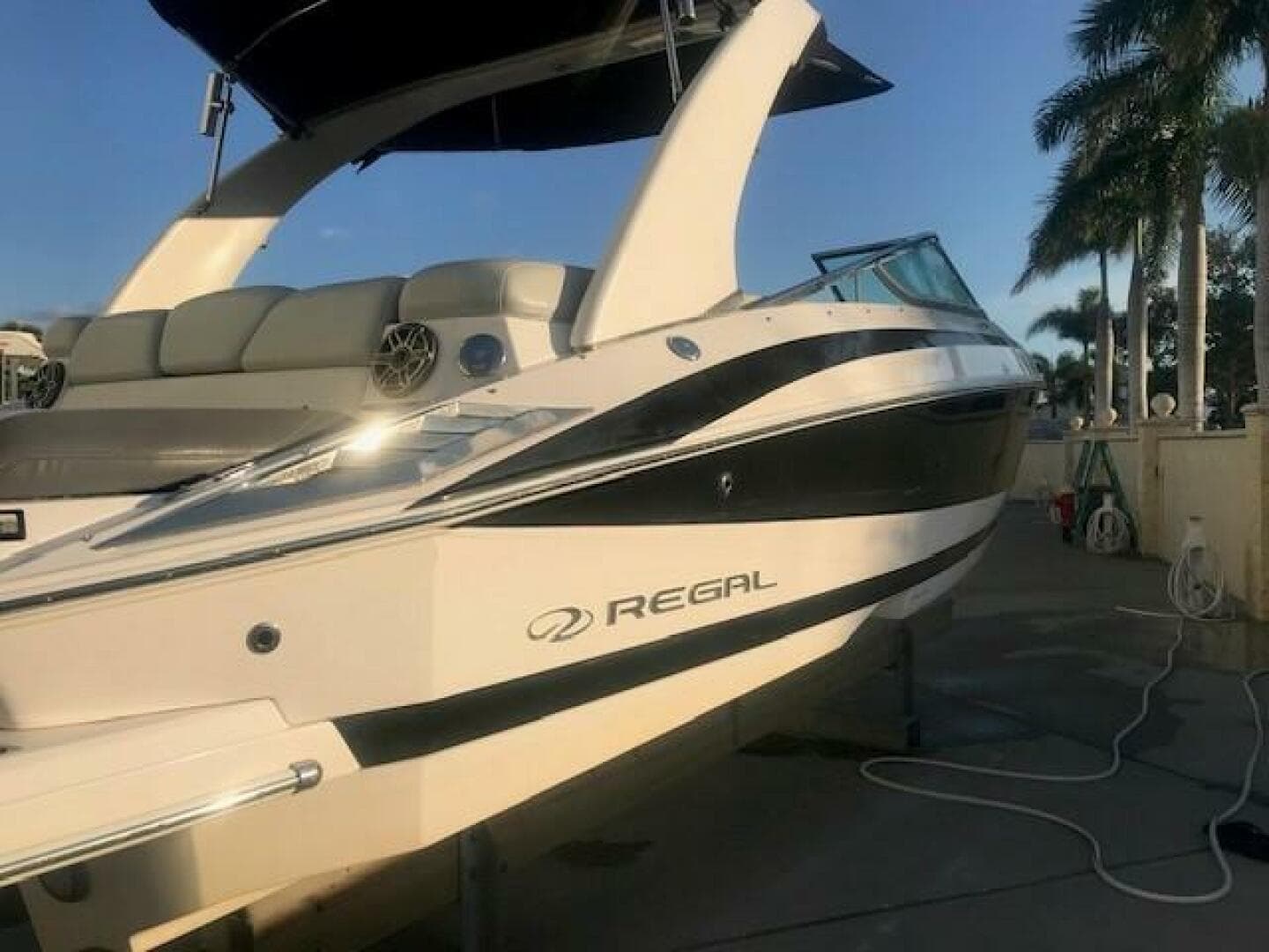 2012 Regal 2500 — photo 11