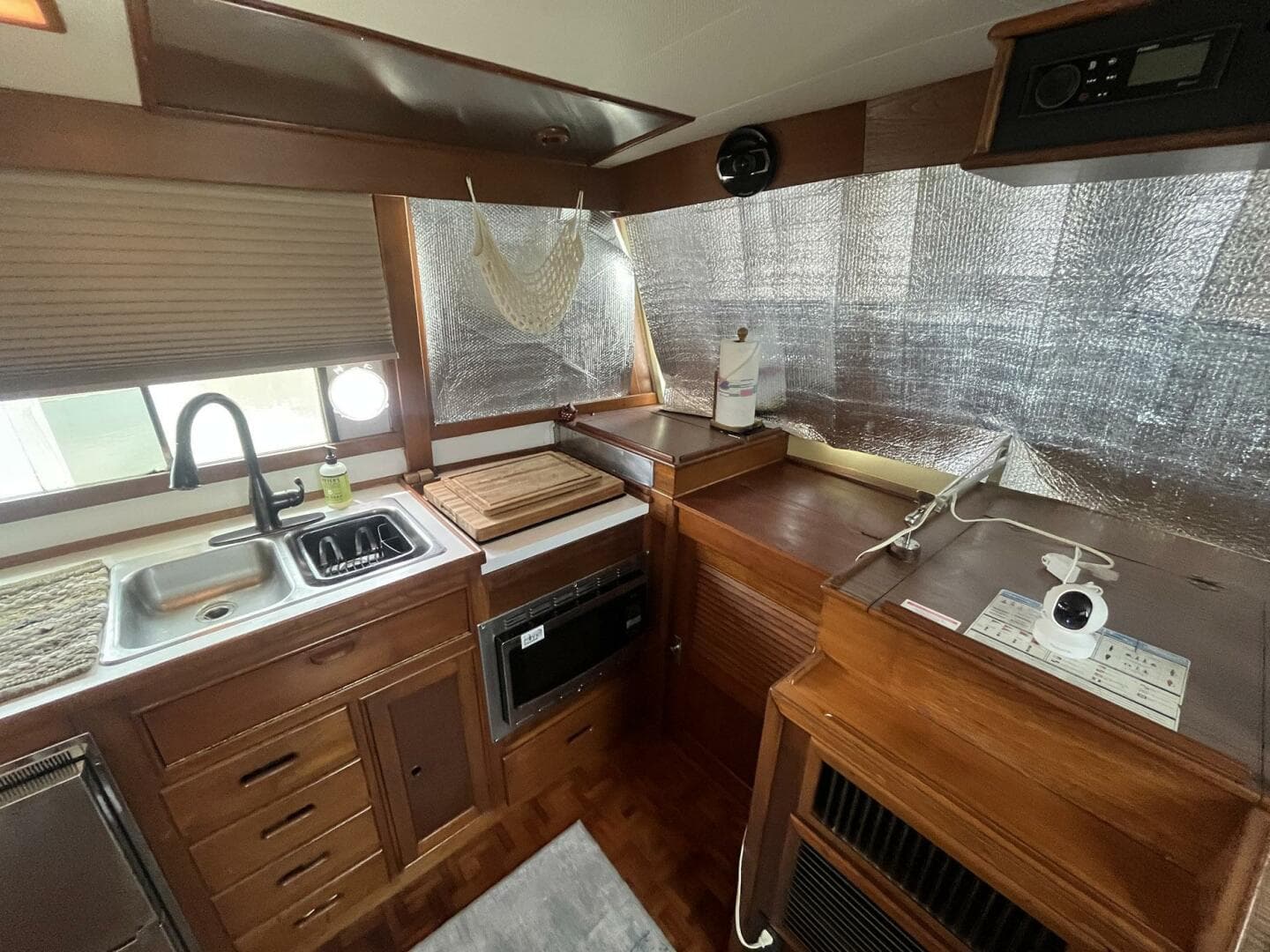 1979 Grand Banks 42 Classic — photo 42