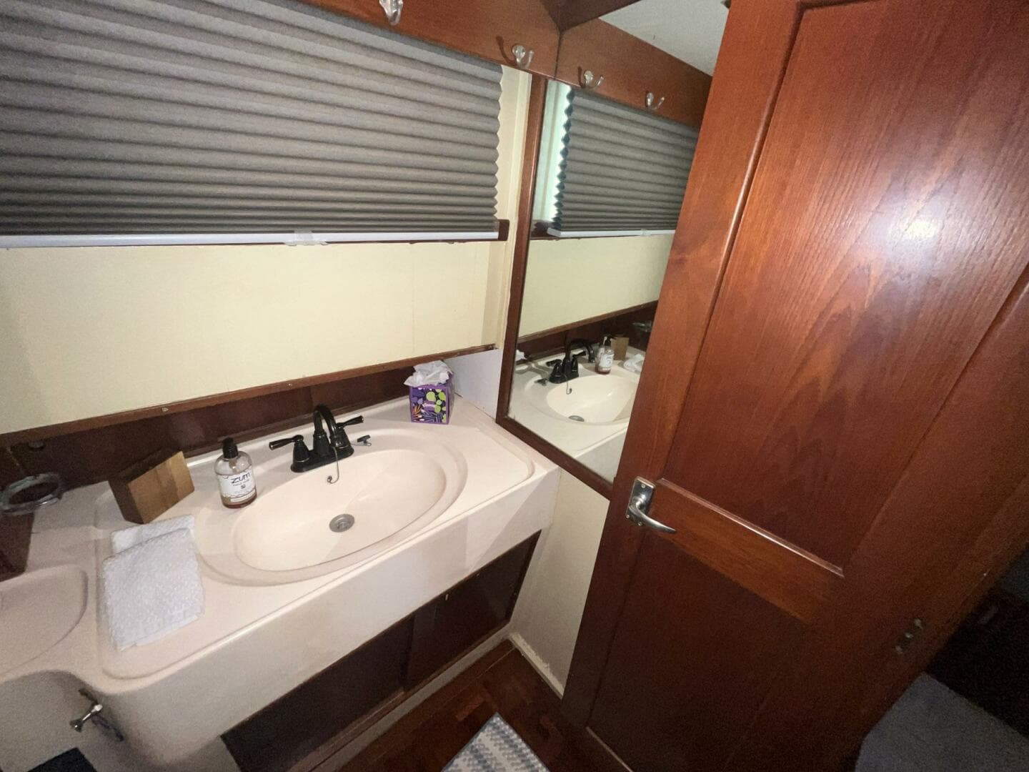 1979 Grand Banks 42 Classic — photo 62