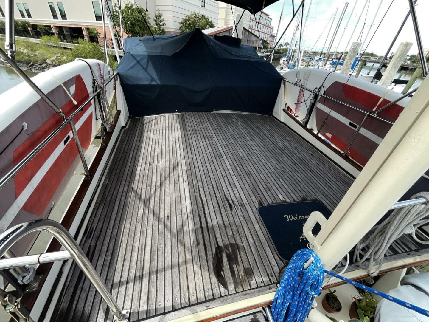 1979 Grand Banks 42 Classic — photo 21