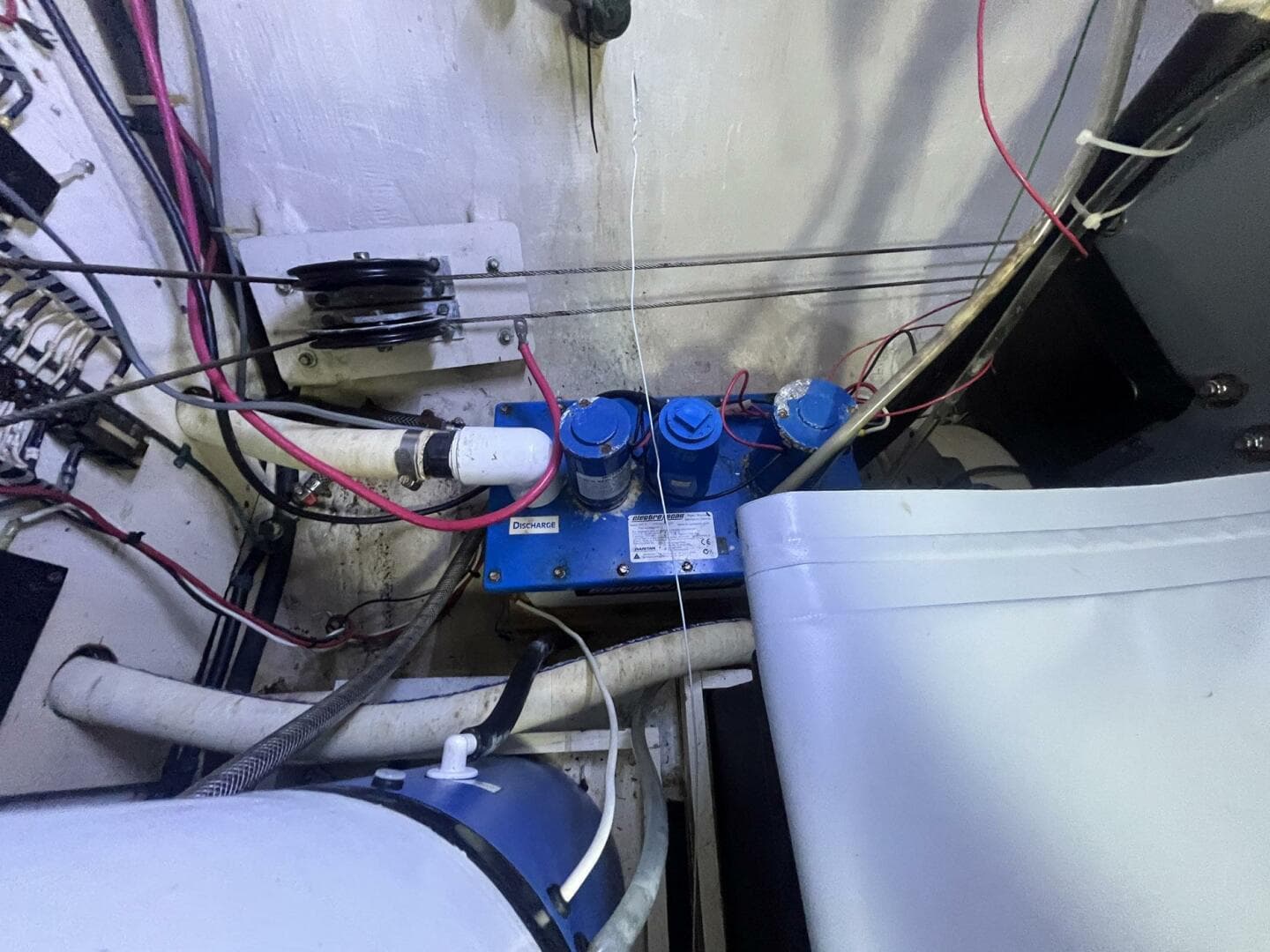 1979 Grand Banks 42 Classic — photo 92