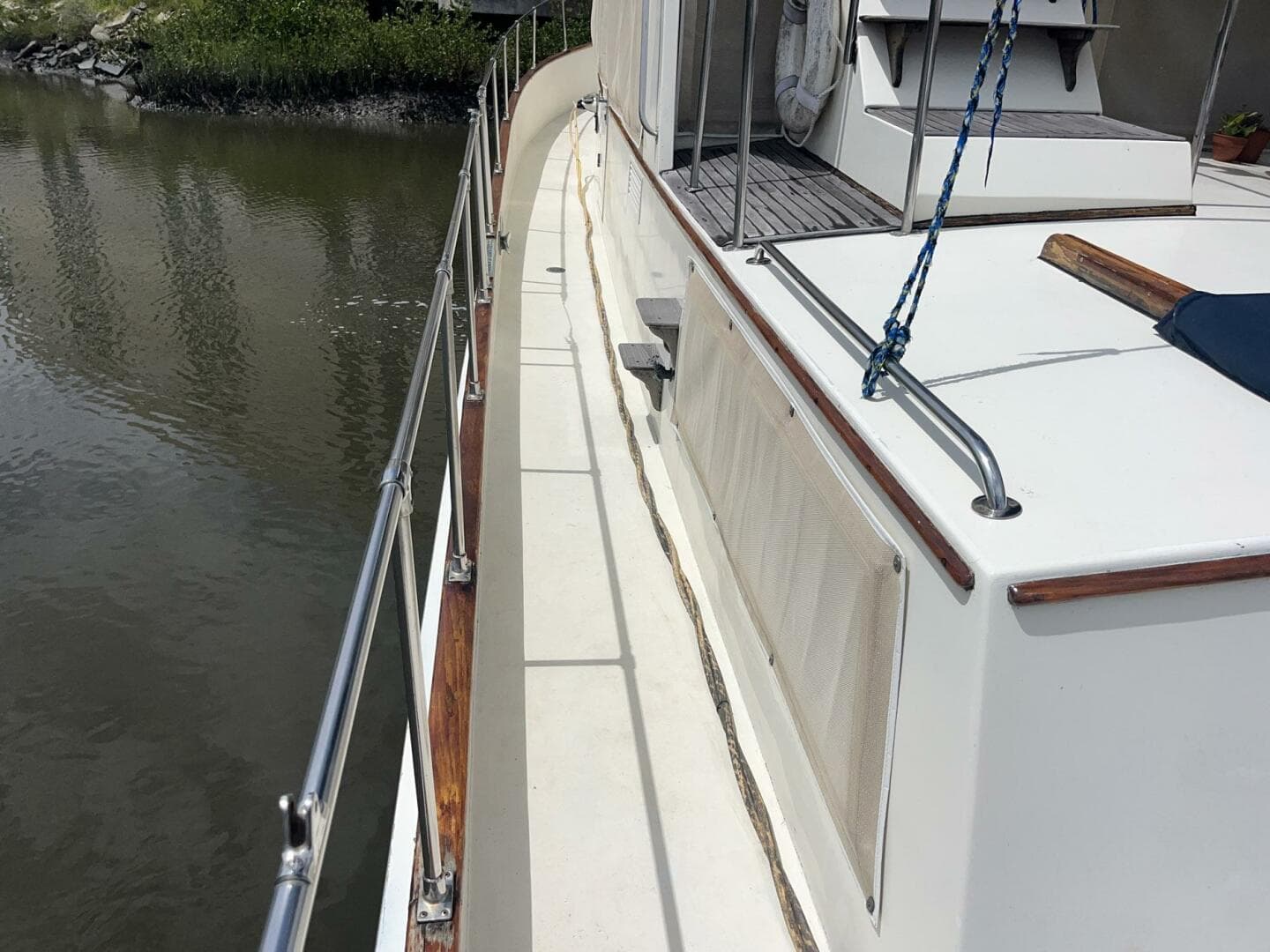 1979 Grand Banks 42 Classic — photo 13