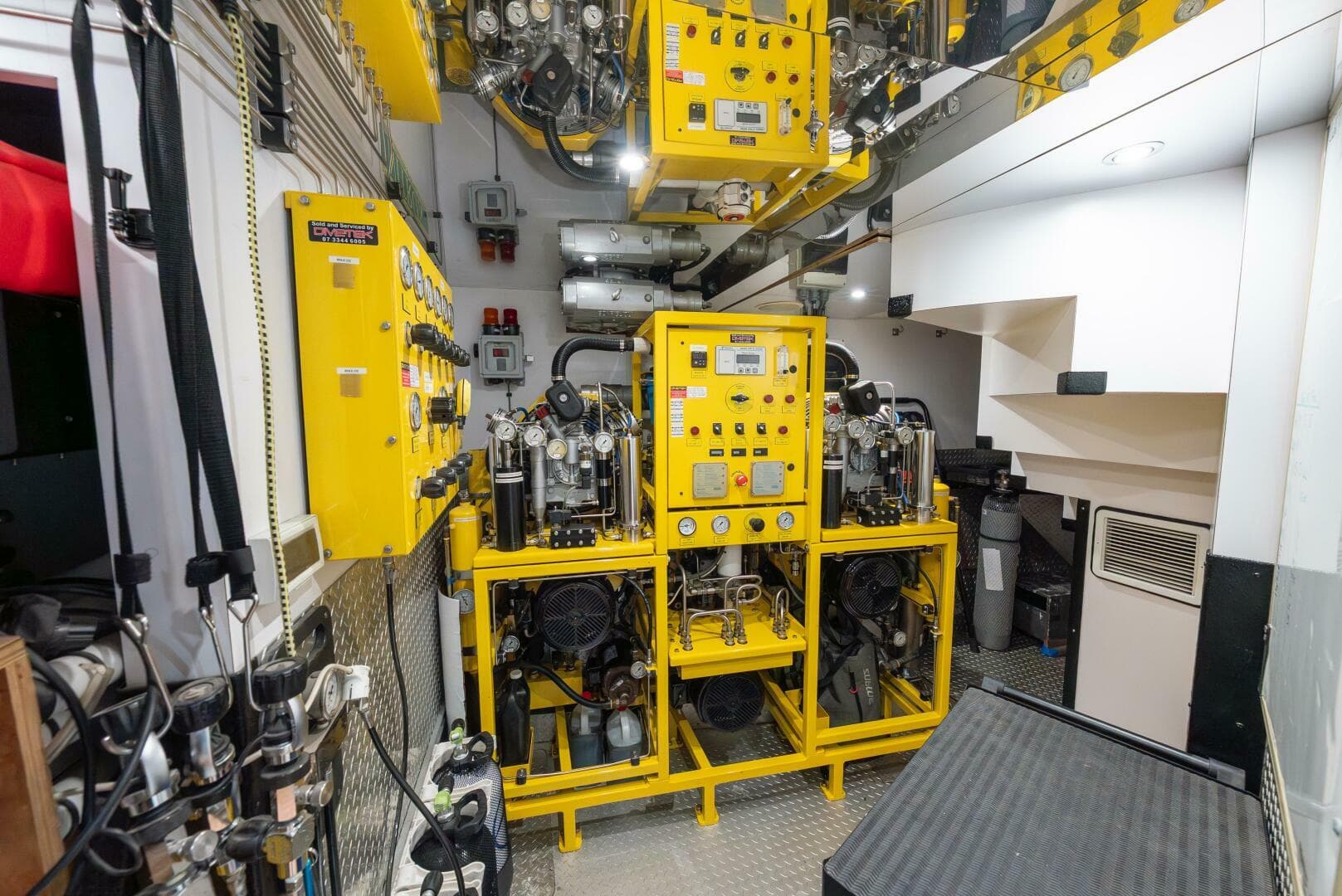 2009 Timmerman Custom Tri-Deck — photo 70