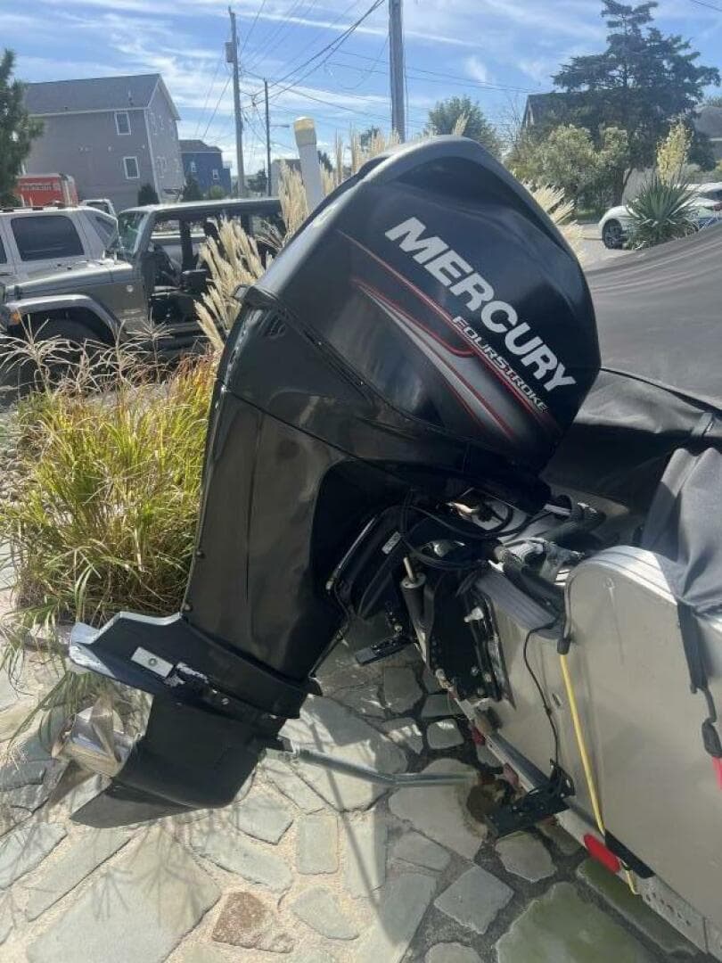 2013 Crestliner — photo 7