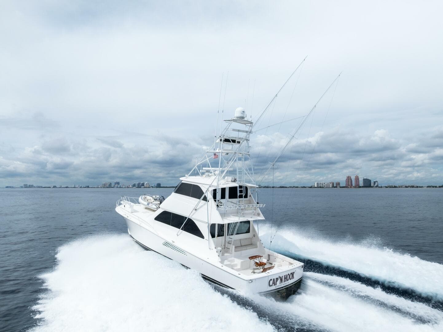 2006 Viking 68 Enclosed Bridge — photo 136