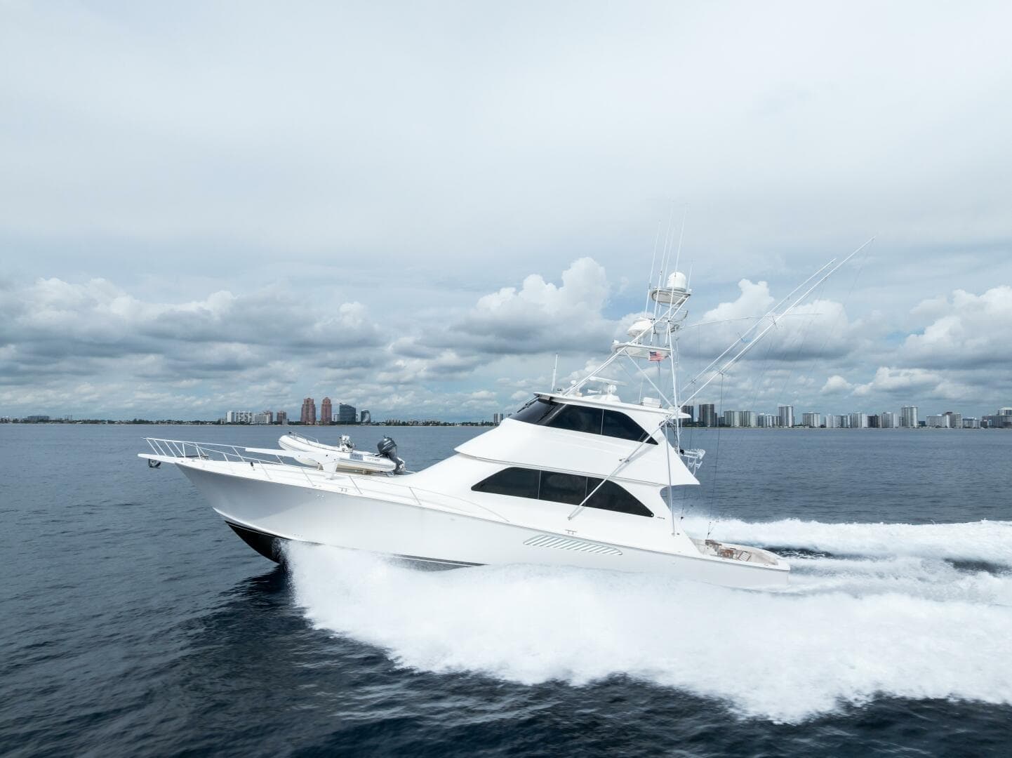 2006 Viking 68 Enclosed Bridge — photo 137