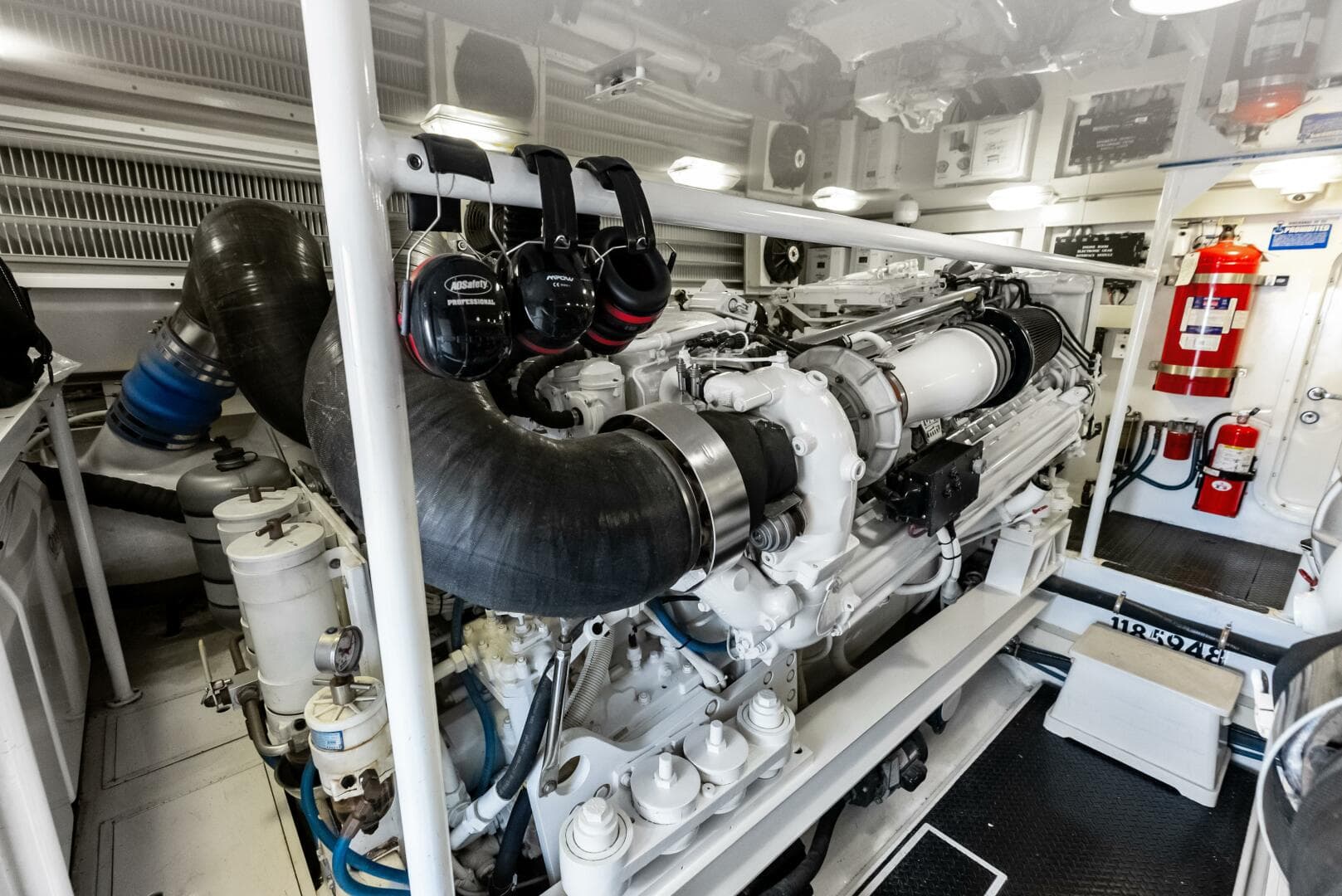 2006 Viking 68 Enclosed Bridge — photo 106