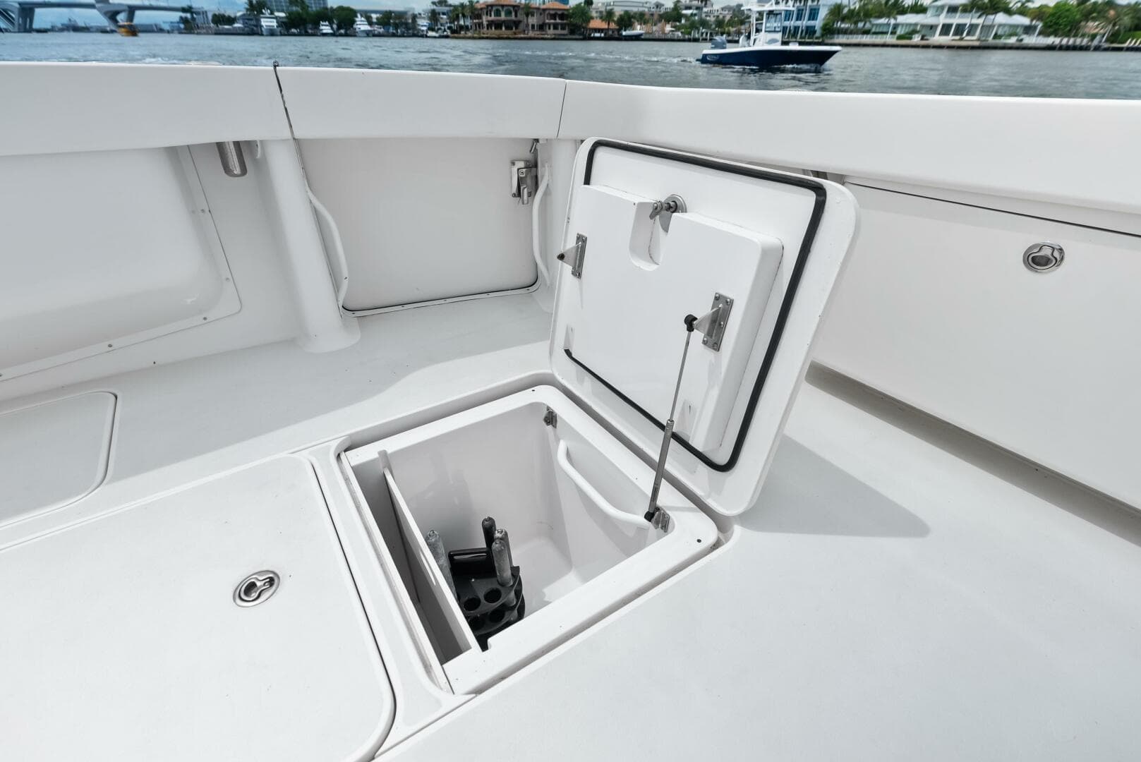 2006 Viking 68 Enclosed Bridge — photo 101