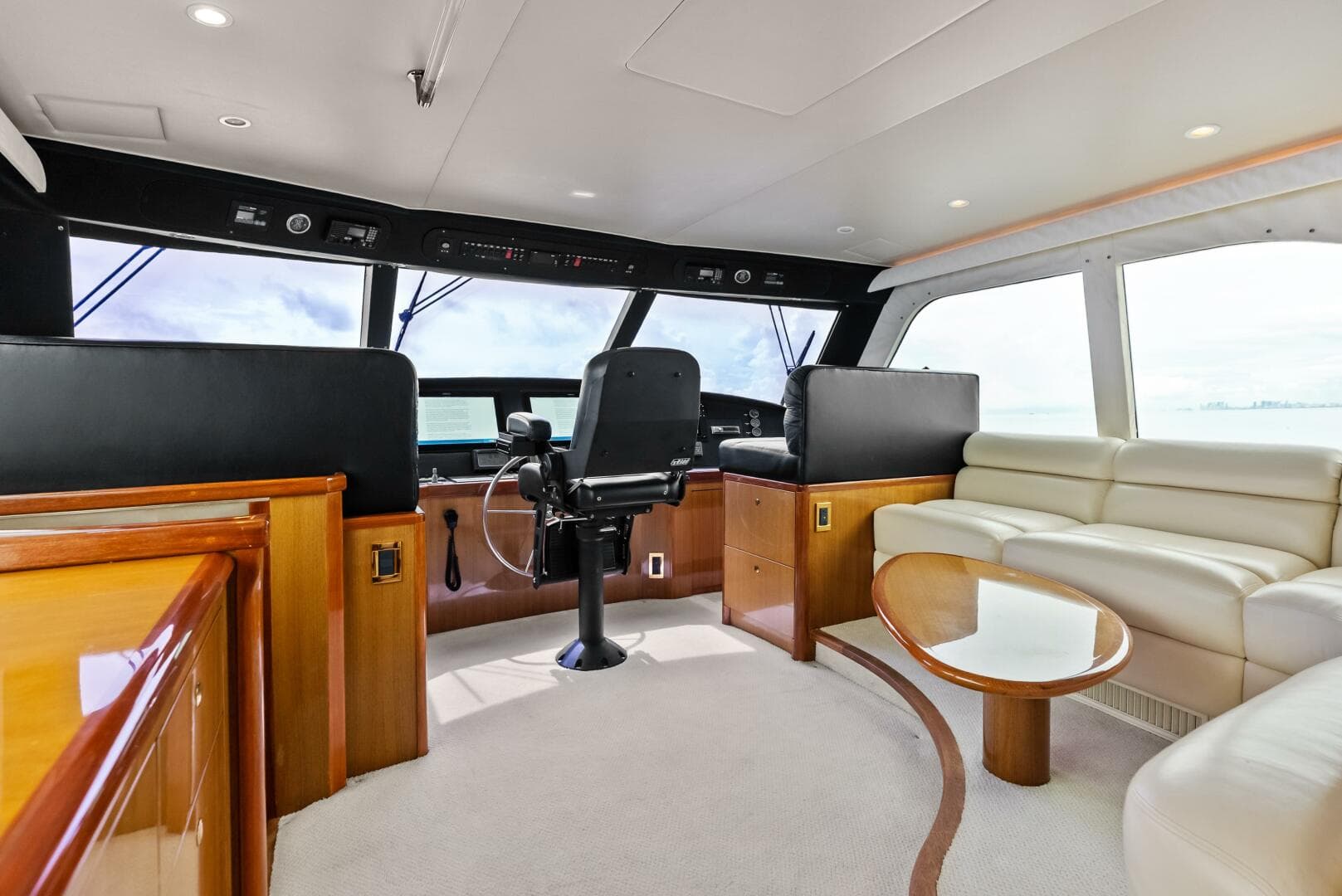 2006 Viking 68 Enclosed Bridge — photo 69