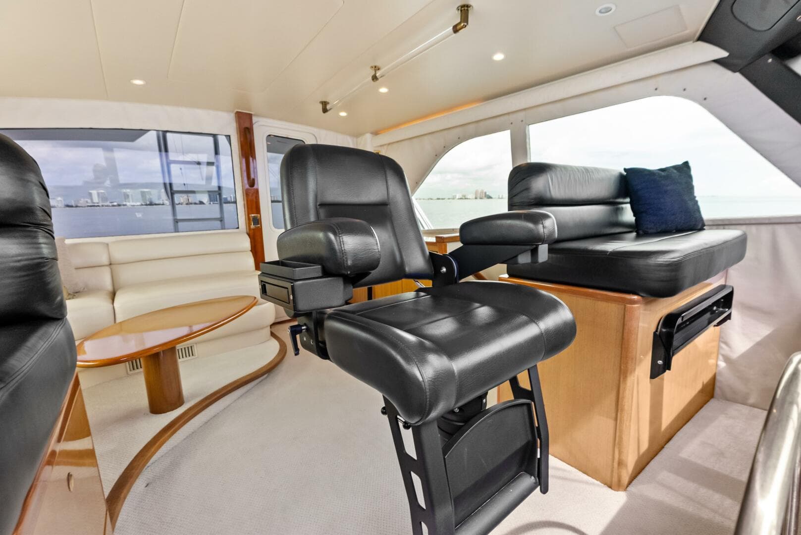 2006 Viking 68 Enclosed Bridge — photo 77