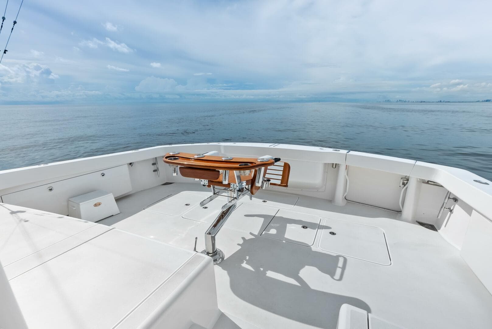 2006 Viking 68 Enclosed Bridge — photo 55