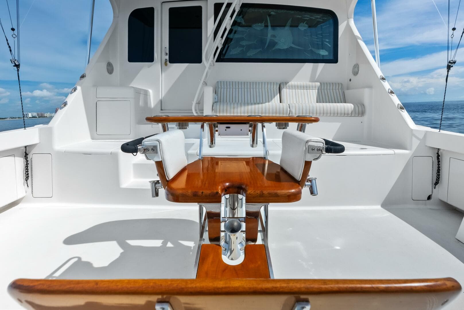 2006 Viking 68 Enclosed Bridge — photo 6