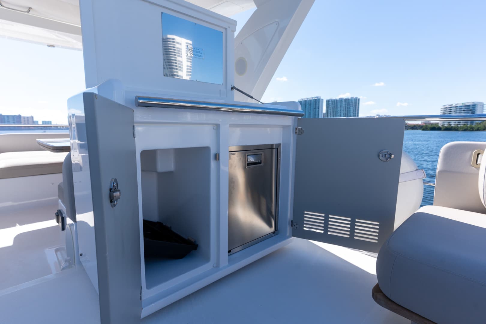 2022 Azimut 50 Flybridge — photo 88