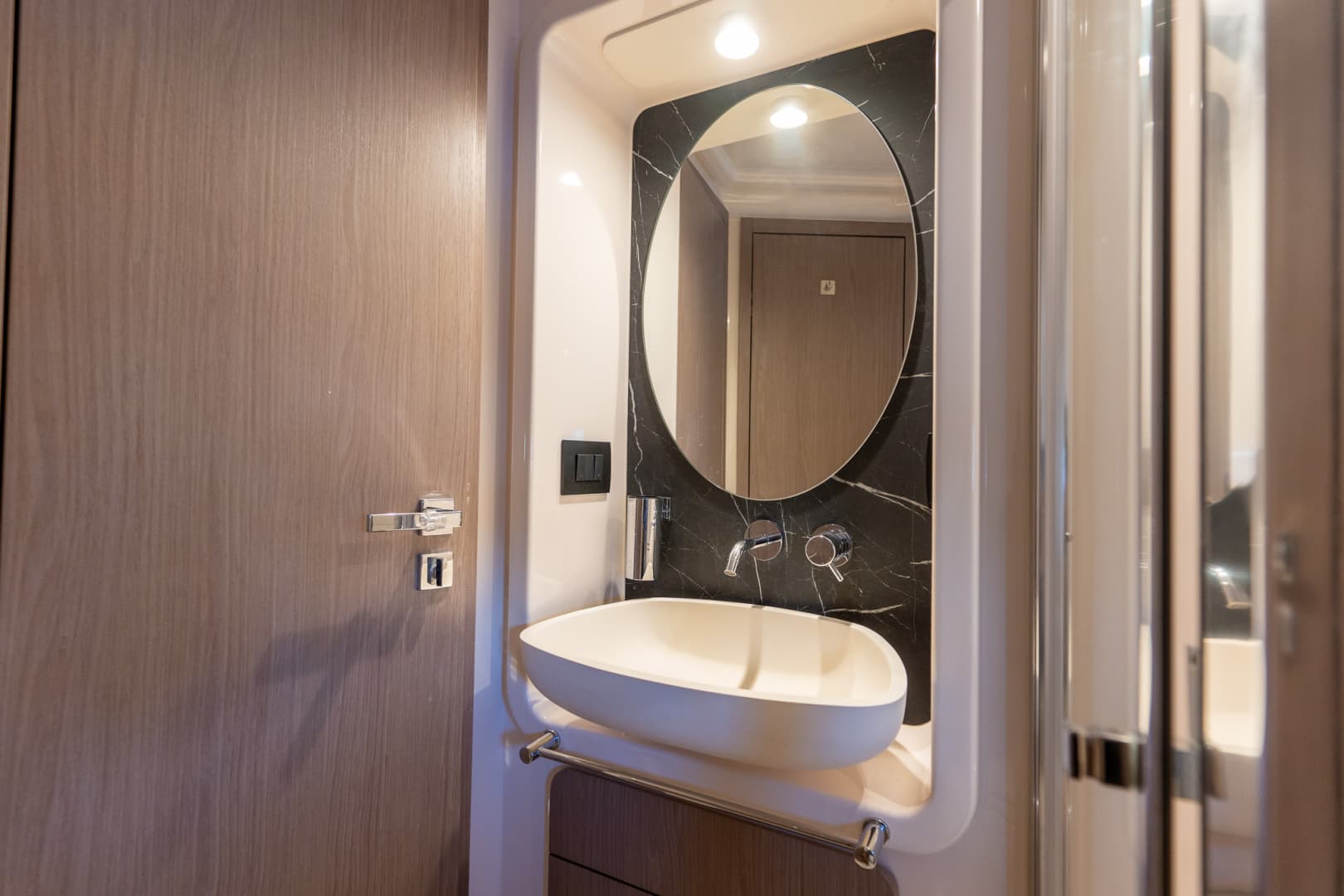 2022 Azimut 50 Flybridge — photo 37