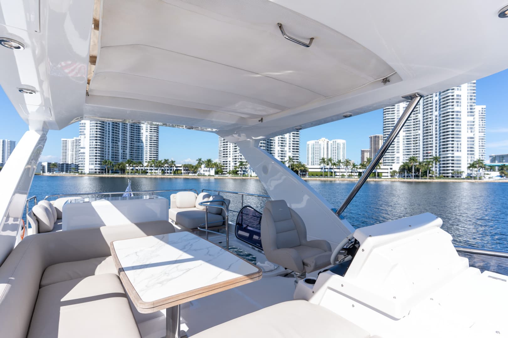 2022 Azimut 50 Flybridge — photo 84