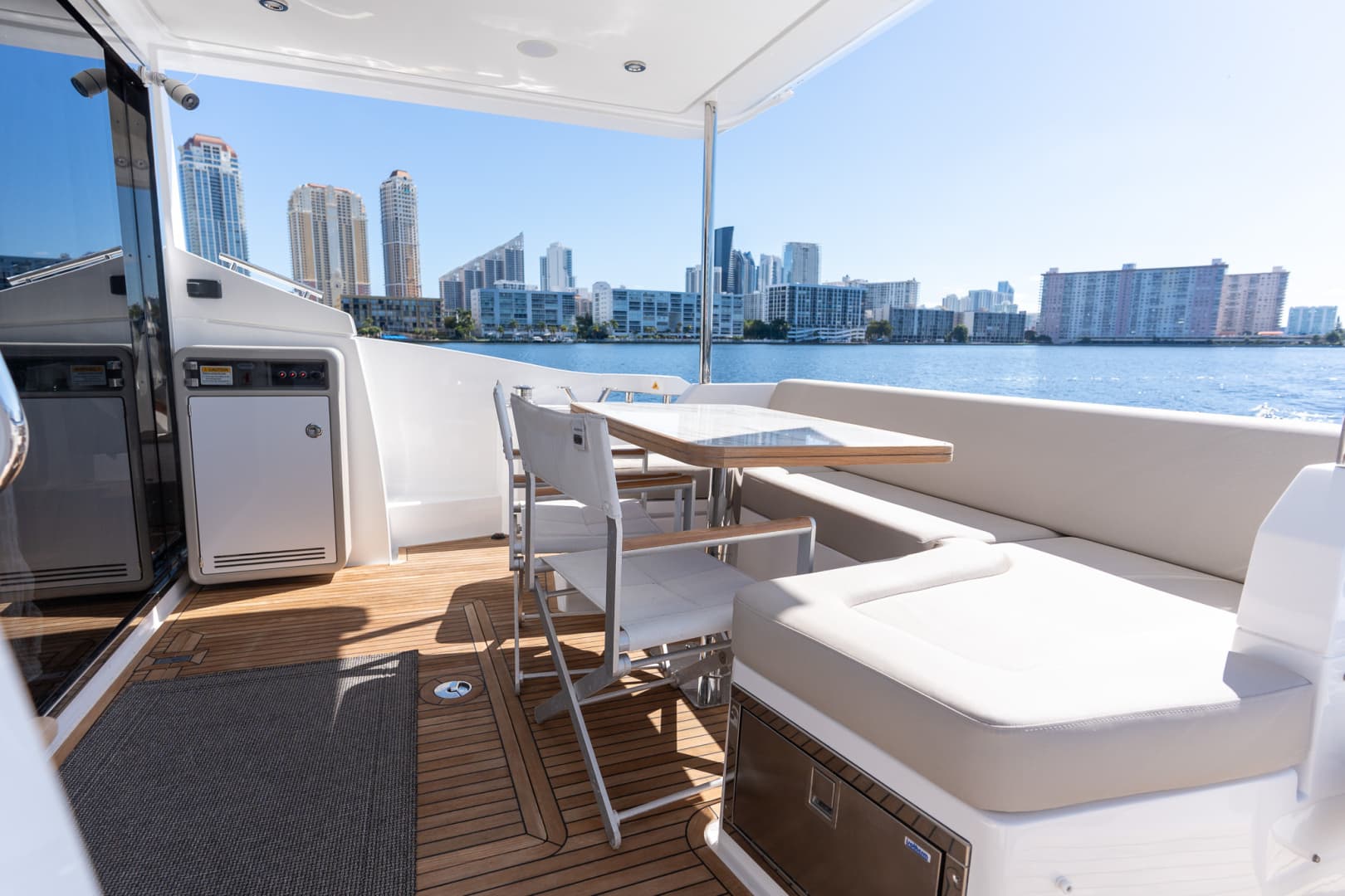 2022 Azimut 50 Flybridge — photo 74