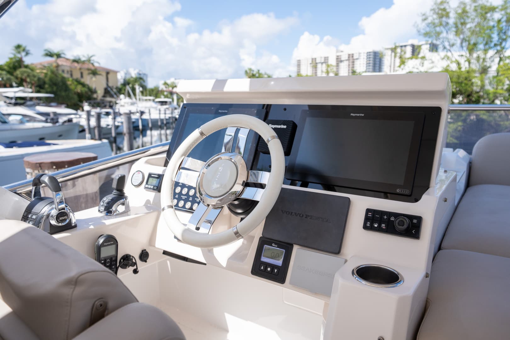 2022 Azimut 50 Flybridge — photo 55