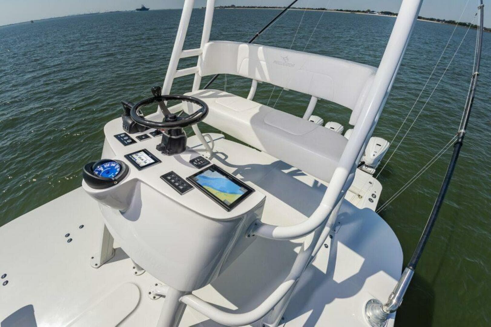 2022 Regulator 41 FS — photo 29