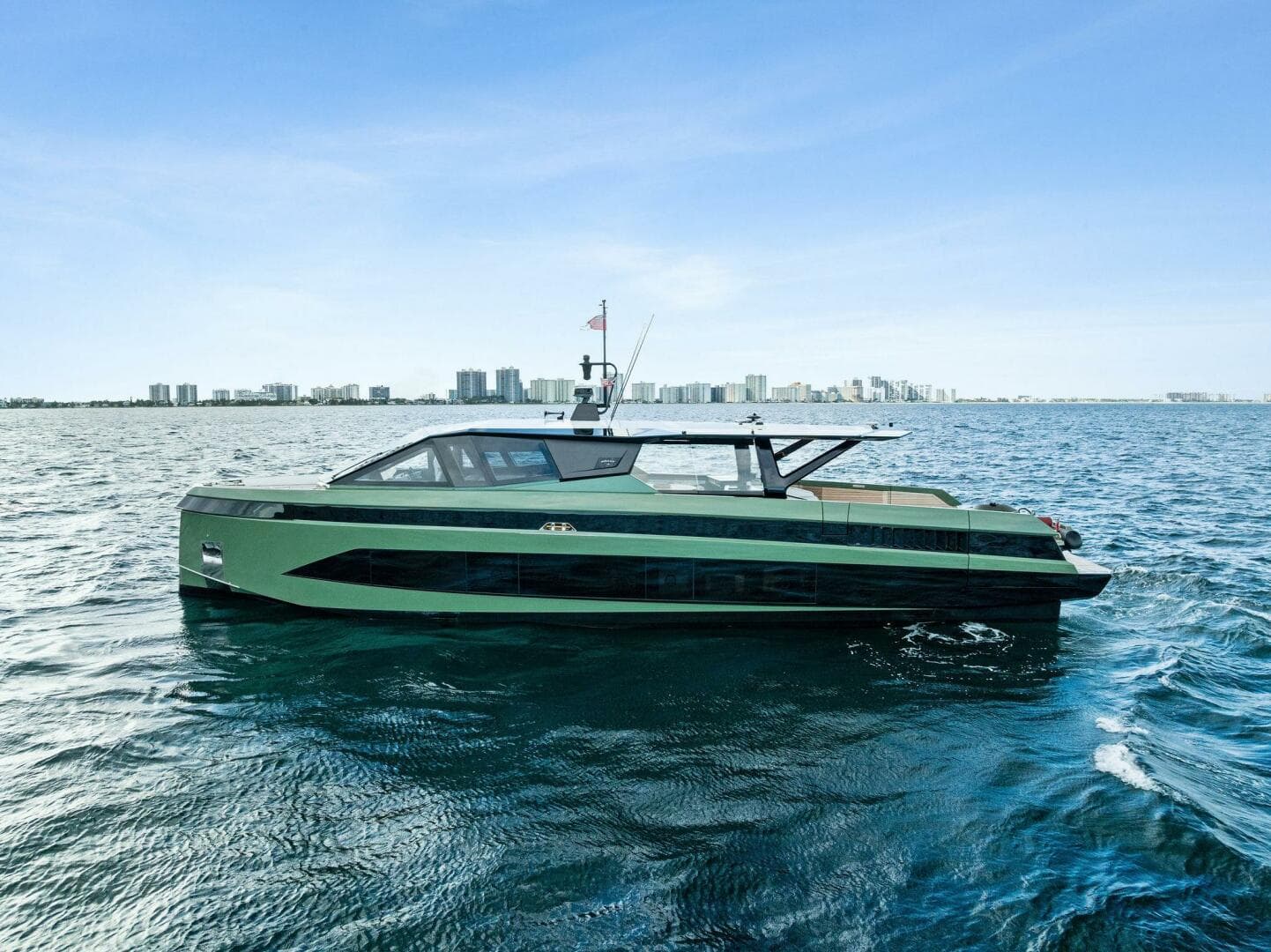 2025 Wally Why 100 — photo 113