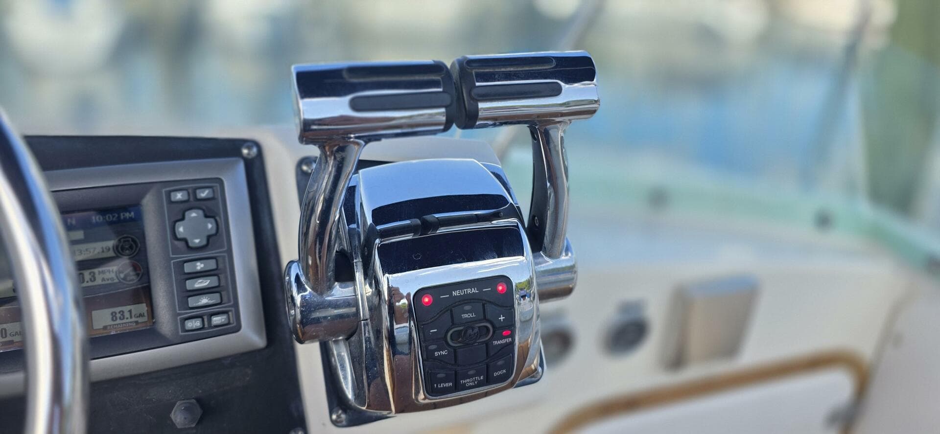 1983 Bertram 28 Flybridge — photo 11