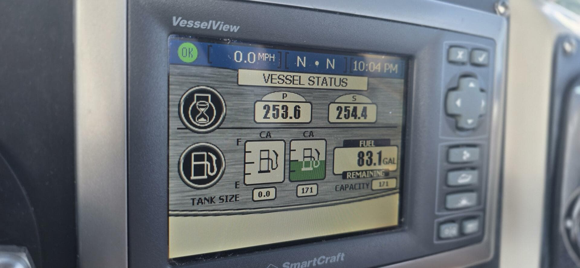 1983 Bertram 28 Flybridge — photo 10